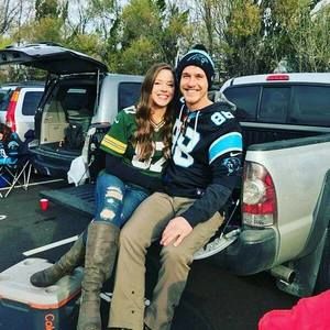 Meet your Posher, Amos